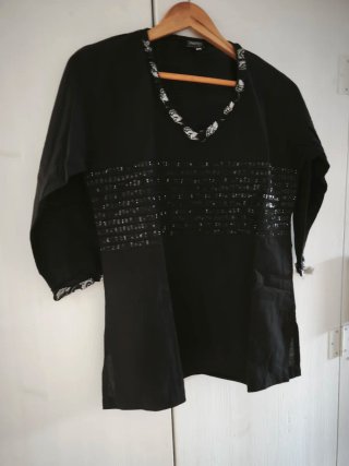 Blusa cotone indiano nera con paillettes
