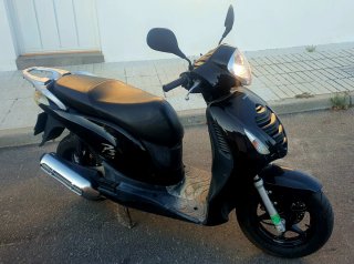 Honda PS125i Scooter Negra...itv ok julio 2028