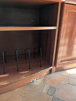 Mueble de salón madera y cristal