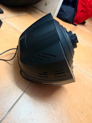 Volante Thrustmaster T300