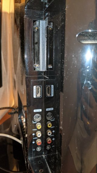 TV Samsung 40" LCD (HD, 3 HDMI)
