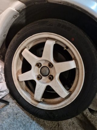 Llantas Ekken Arena 15x6.5 4x100 con Gomas