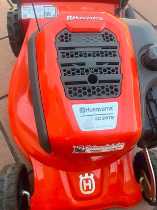 Cortacésped Husqvarna LC 247S 2022