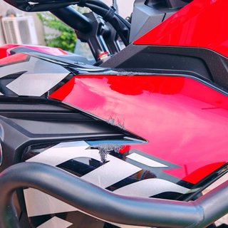 Honda Africa Twin Adventure Negra/Roja