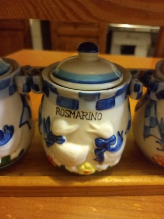 Set portaspezie ceramica