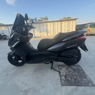 Kymco Super Dink 125cc Negra/Gris