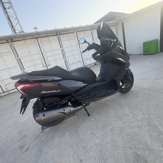 Kymco Super Dink 125cc Negra/Gris