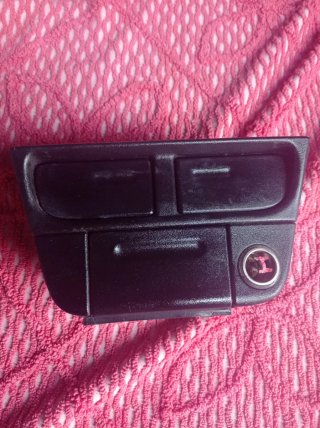 Posavasos y cenicero Opel Vectra B