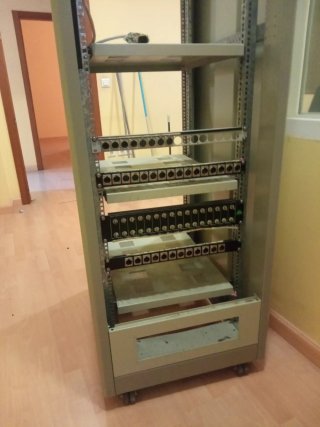 Rack de servidor/equipos
