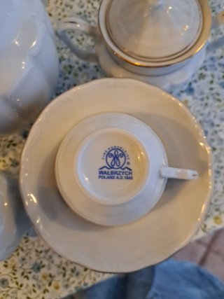 Vajilla antigua de 12 servicios de porcelana fina