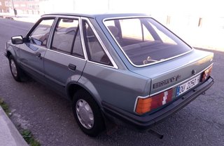 500-FORD ESCORT 1.3 GHIA