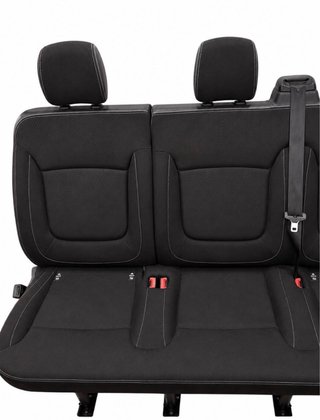 Asiento trasero Renault Trafic Combi 2021