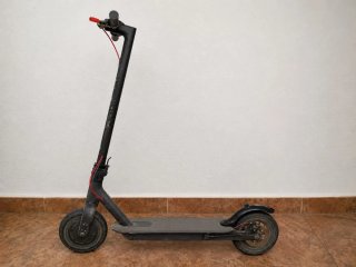 Patinete Eléctrico Negro