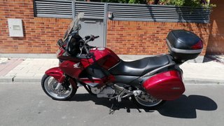 Honda NT 700 V Deauville - Moto Touring