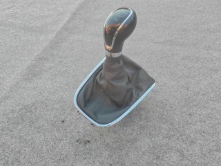 Pomo con fuelle opel astra j 2010