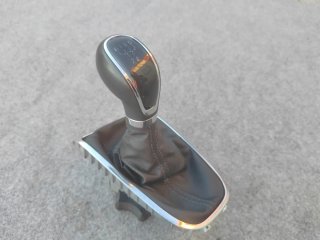 Pomo con fuelle opel astra j 2010