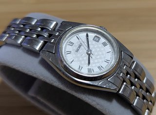 Reloj Seiko Cuarzo Mujer Números Romanos vintage