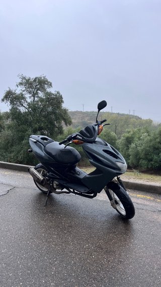 Yamaha Aerox 50cc Scooter