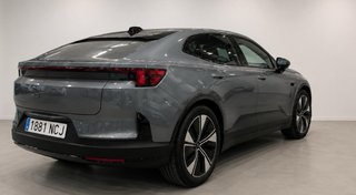 Polestar 4 2025