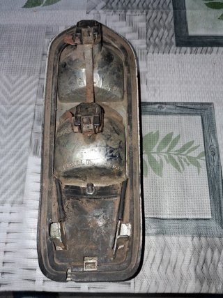 Piloto Trasero Seat 124/1430
