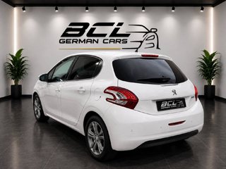 Peugeot 208 5P ALLURE 1.6 VTi 120