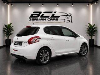 Peugeot 208 5P ALLURE 1.6 VTi 120