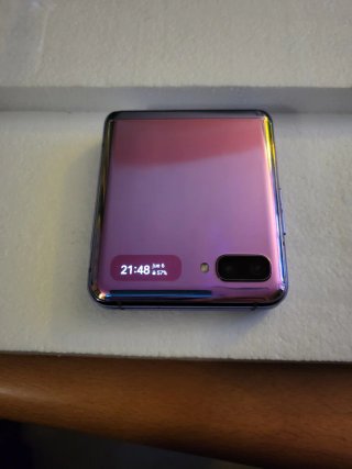 Samsung Galaxy Z Flip Negro/Morado
