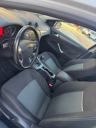Ford Mondeo 2014
