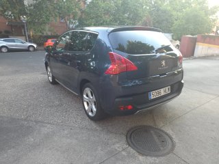 Peugeot 3008 2012