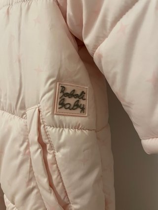 Buzo BOBOLI color rosa con estrellas.