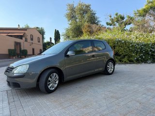 Volkswagen Golf 2004