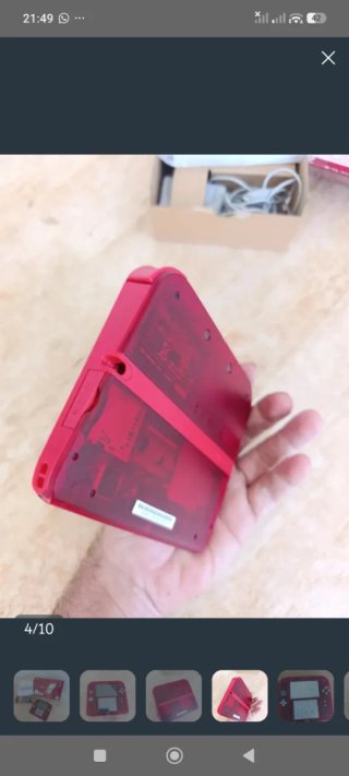Nintendo 2DS Cristal Roja con Caja casi nueva