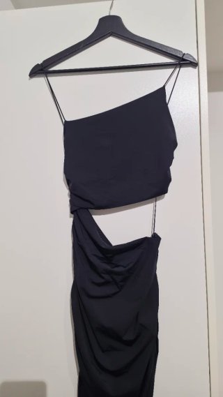 Vestido Zara Negro Cut Out