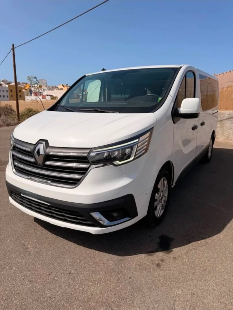 Renault Trafic 2021 - foto 1