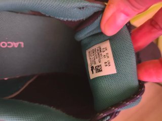 Zapatillas Lacoste negras.