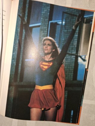 Libro Supergirl - Wendy Andrews