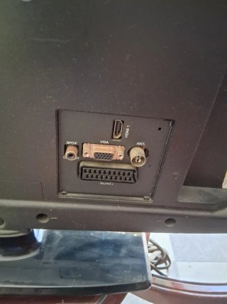 Televisor Full HD 1080 HDMI TDT