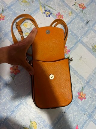 Bolso Guess Brynlee Mini Convertible Naranja