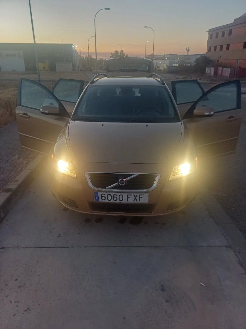 Volvo V50 2007 - foto 1