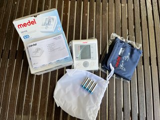 Sfigmomanometro Medel SENSE Automatico Braccio