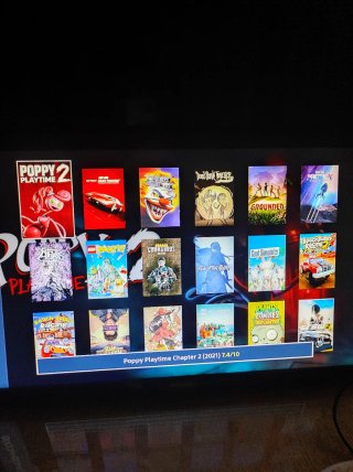 PS4 (PlayStation 4) con juegos y disco externo