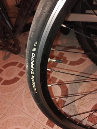 Bicicleta Giant Contend 29
