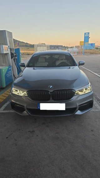 BMW 540i xDrive M Sport 340 CV · Full Equip
