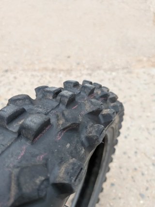 Neumático enduro delantero Maxxis 90/90-21