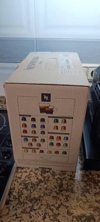 Cafetera Nespresso Delonghi