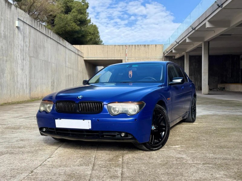 BMW Serie 7 2002 - foto 1