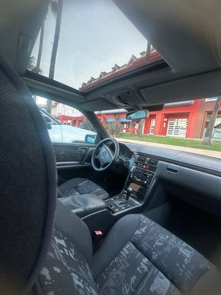 Mercedes-Benz Clase E 2002