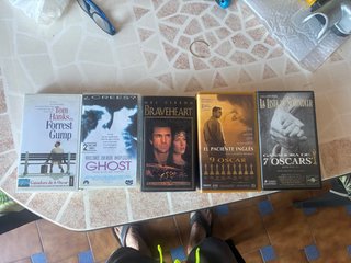 5 Películas VHS: Forrest Gump, Ghost, Braveheart,