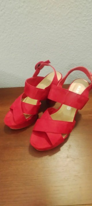 Sandalias Rojas Talla 38