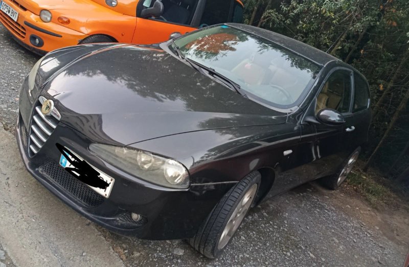 Alfa Romeo 147 2005 - foto 1